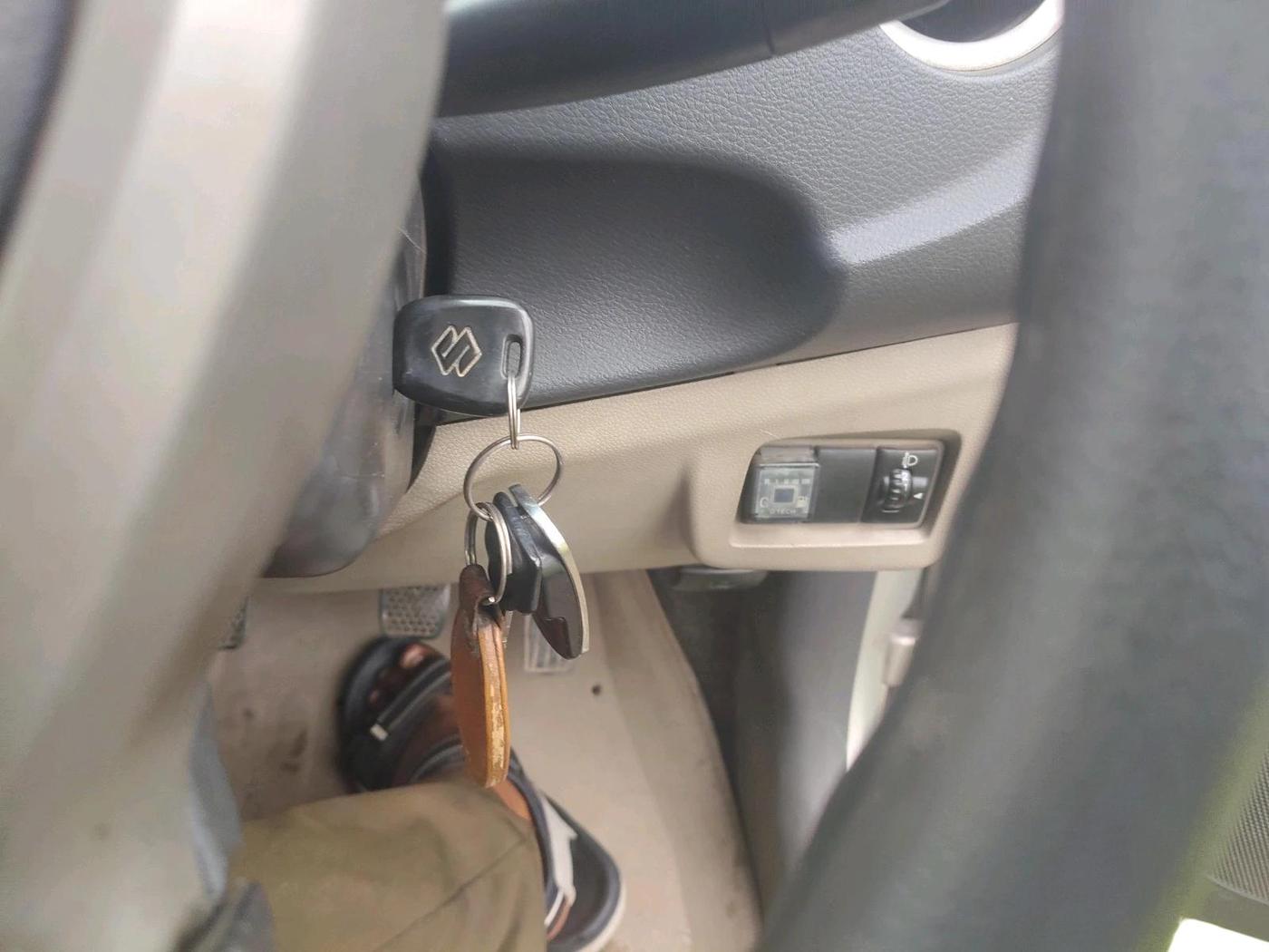 2015 Maruti Alto K10 VXI, CNG, Manual, 1,61,260 km, interior