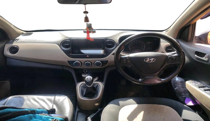 2013 Hyundai Grand i10 ASTA (O) 1.2 KAPPA VTVT, Petrol, Manual, 1,06,157 km, interior
