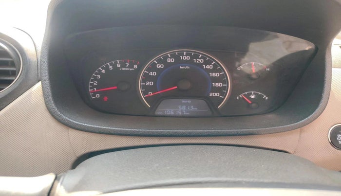 2013 Hyundai Grand i10 ASTA (O) 1.2 KAPPA VTVT, Petrol, Manual, 1,06,157 km, interior