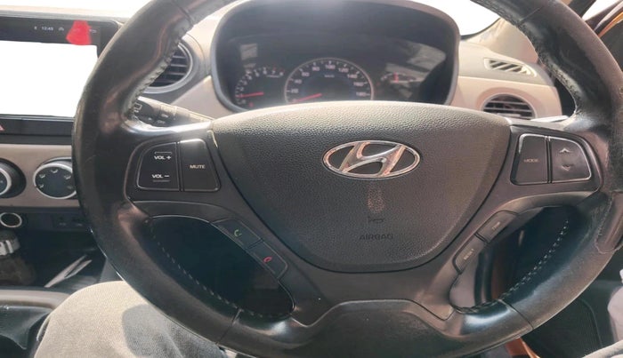 2013 Hyundai Grand i10 ASTA (O) 1.2 KAPPA VTVT, Petrol, Manual, 1,06,157 km, interior