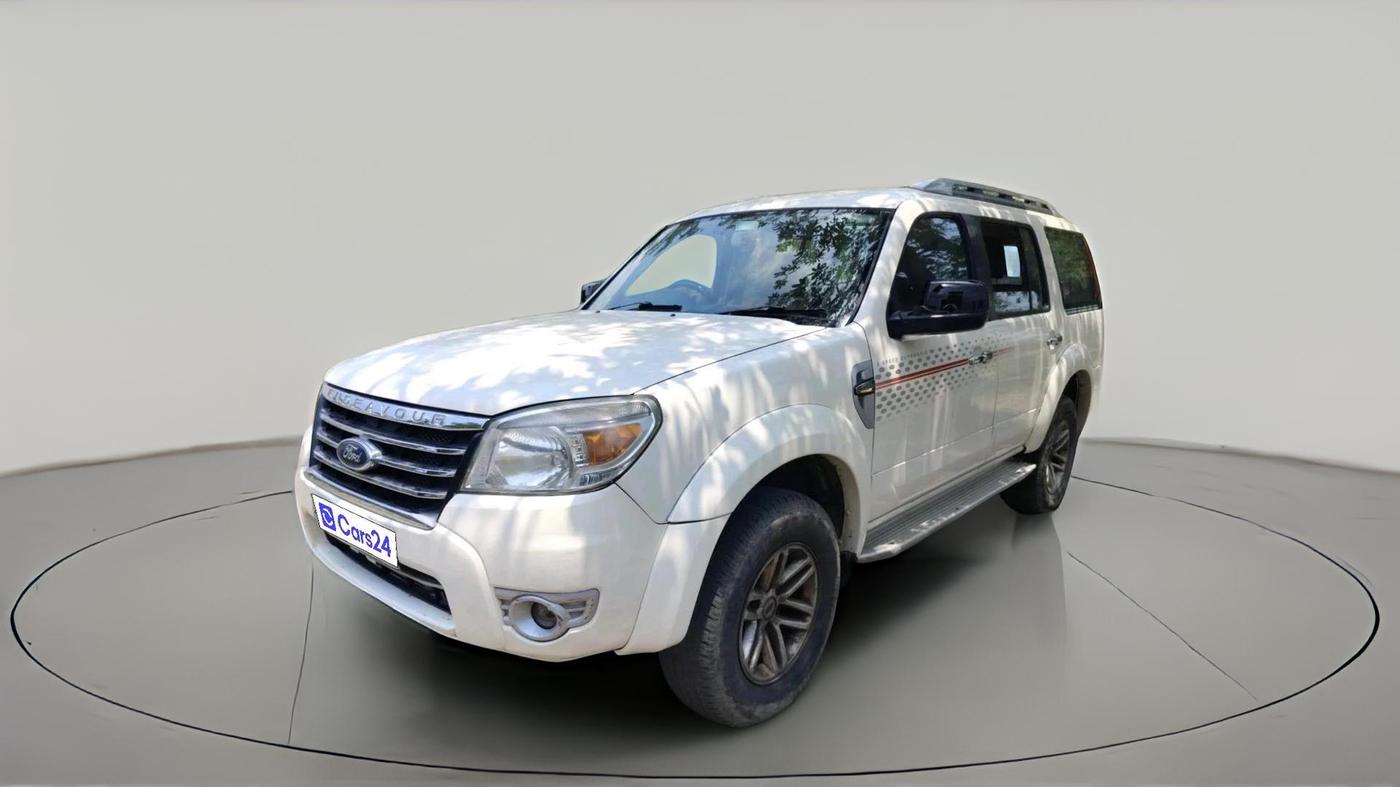 2012 Ford Endeavour 2.5L 4X2 AT, Diesel, Automatic, 1,18,757 km, exterior