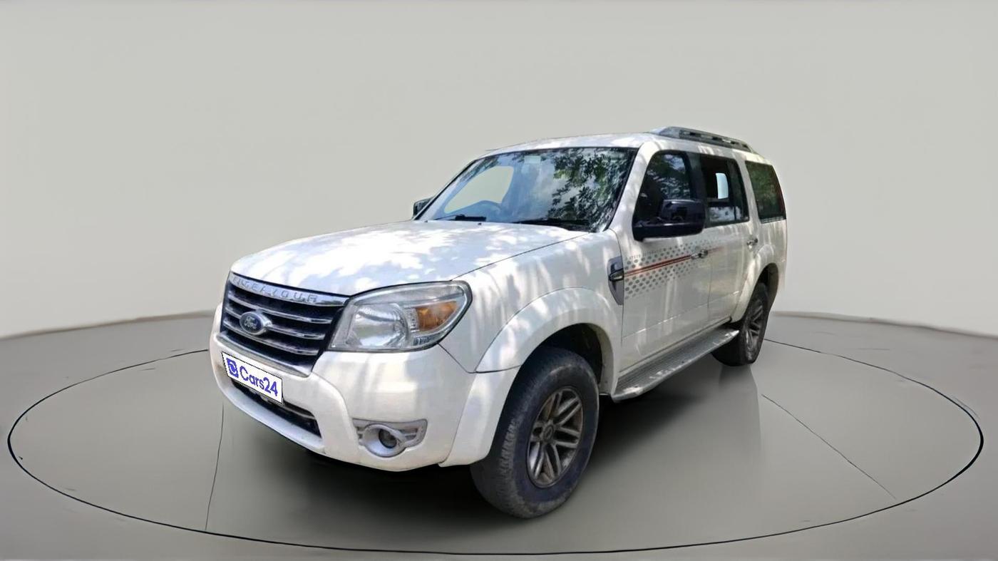 2012 Ford Endeavour 2.5L 4X2 AT, Diesel, Automatic, 1,18,757 km, exterior