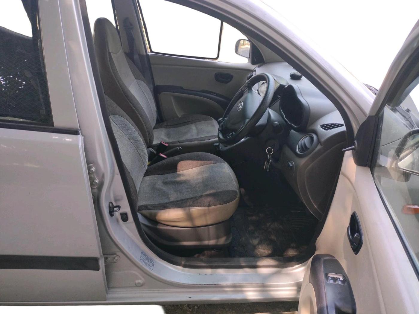 2013 Hyundai i10 ERA 1.1, CNG, Manual, 82,257 km, interior