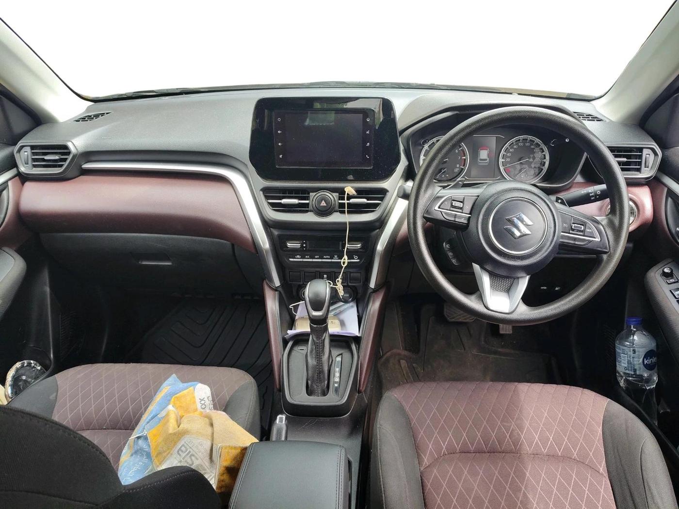 2025 Maruti Grand Vitara DELTA SMART HYBRID AT, Petrol, Automatic, 9,918 km, interior
