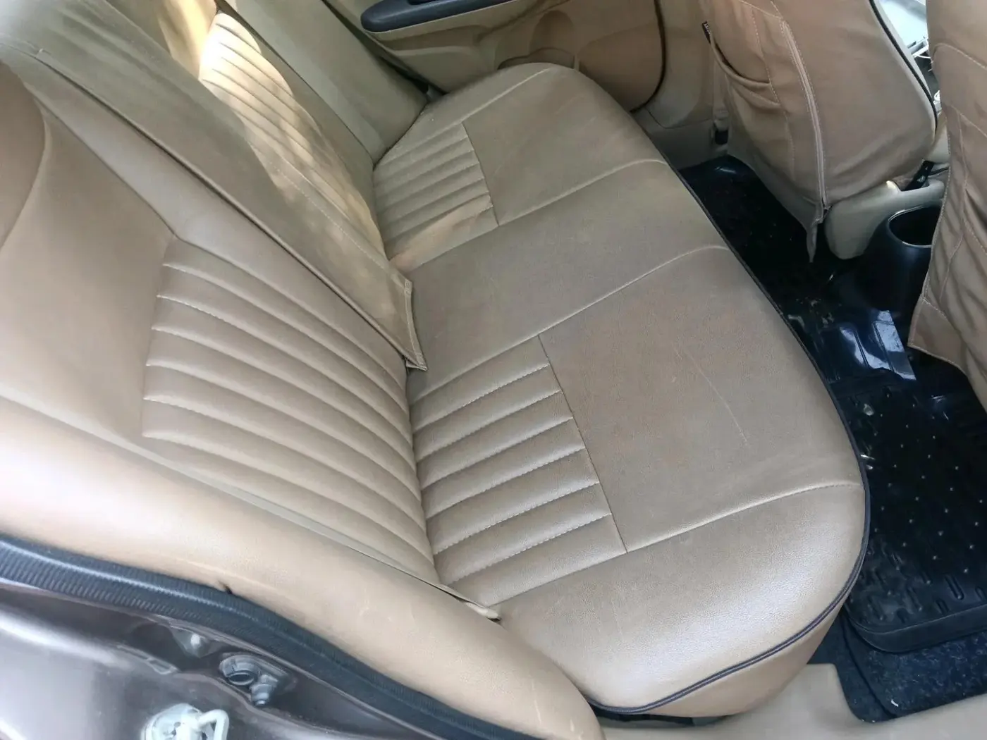 2014 Honda Amaze 1.2L I-VTEC S, Petrol, Manual, 88,980 km, interior