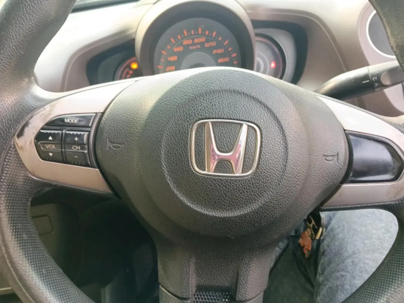 2014 Honda Amaze 1.2L I-VTEC S, Petrol, Manual, 88,980 km, interior