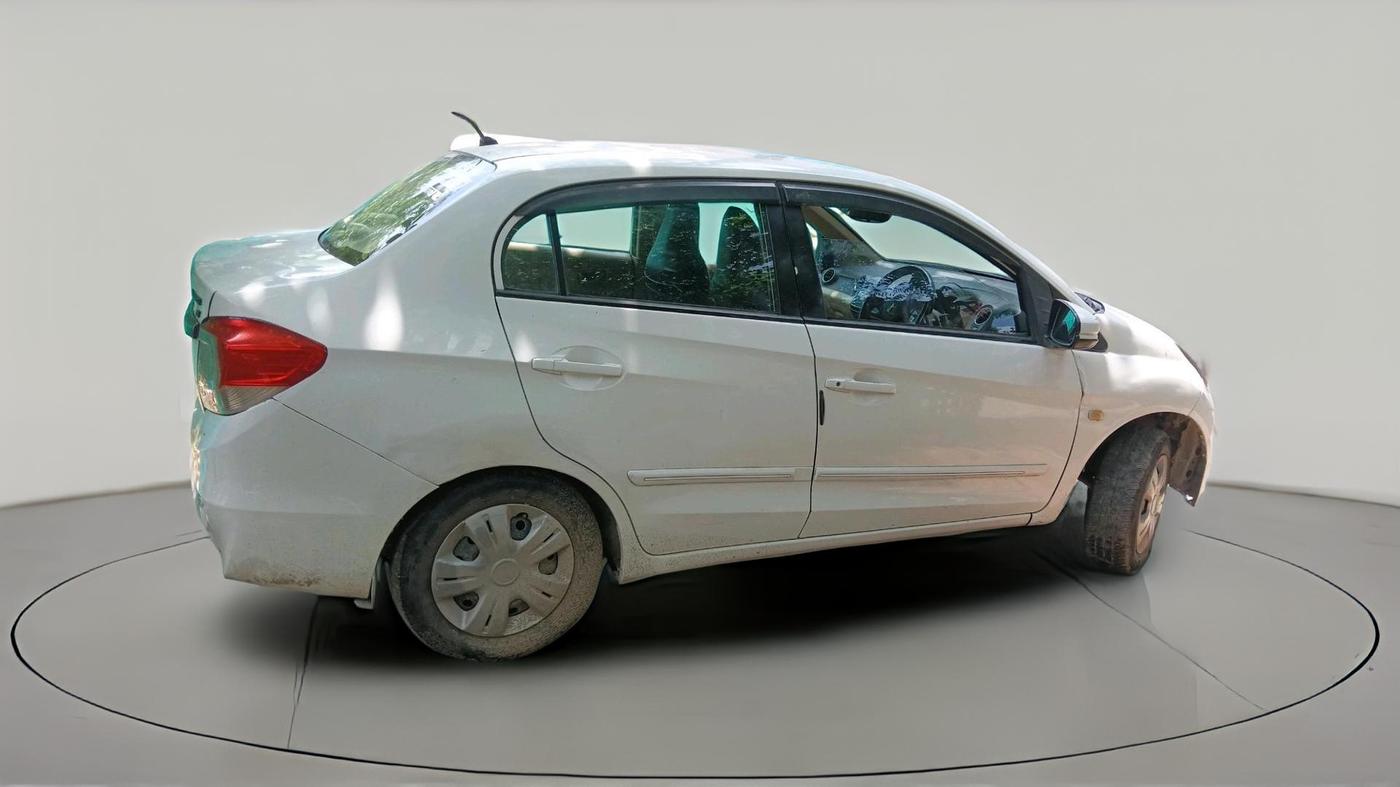 2015 Honda Amaze 1.2L I-VTEC S, CNG, Manual, 1,68,884 km, exterior