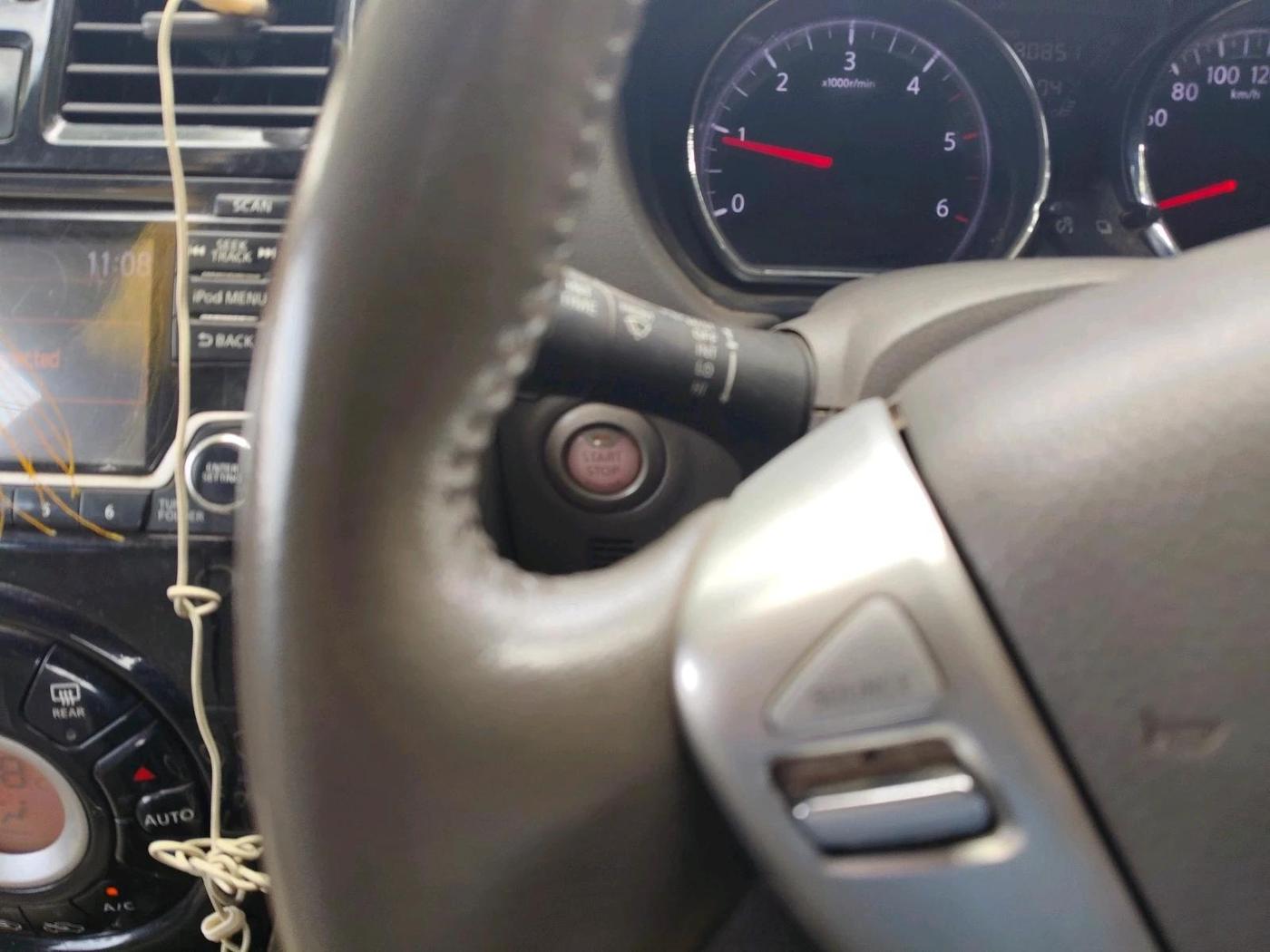 2014 Nissan Sunny XV DIESEL, Diesel, Manual, 80,851 km, interior