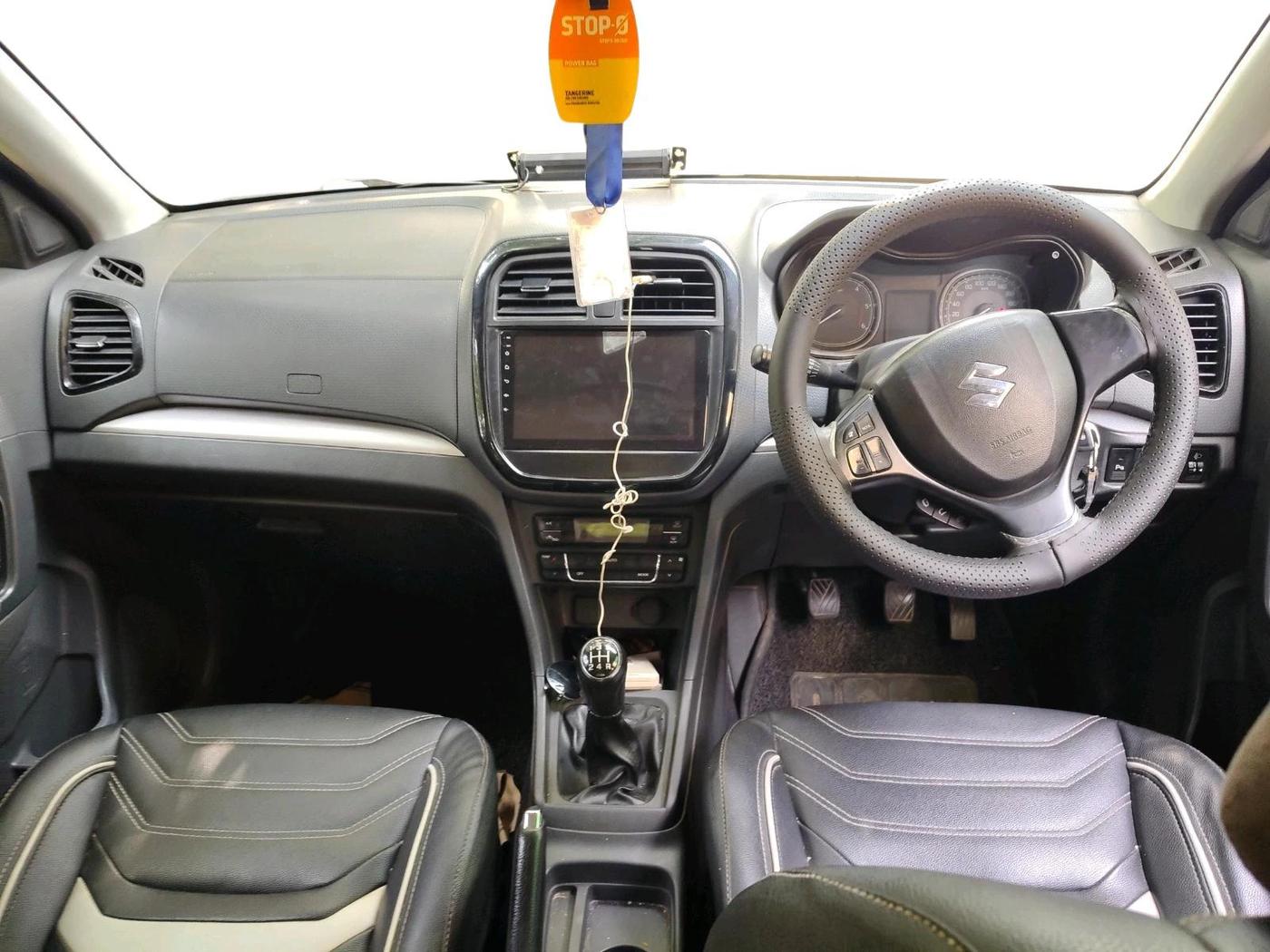 2016 Maruti Vitara Brezza ZDI, Diesel, Manual, 1,73,952 km, interior