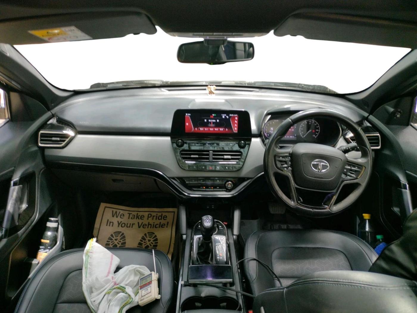 2022 Tata Harrier XZA PLUS 2.0L, Diesel, Automatic, 69,890 km, interior