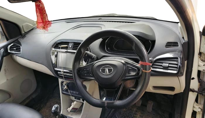 2022 Tata TIGOR XZ PLUS CNG, CNG, Manual, 76,937 km, interior