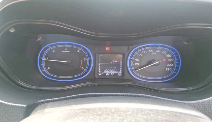 2019 Maruti Vitara Brezza ZDI, Diesel, Manual, 1,00,966 km, interior