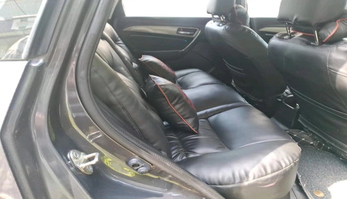 2019 Maruti Vitara Brezza ZDI, Diesel, Manual, 1,00,966 km, interior