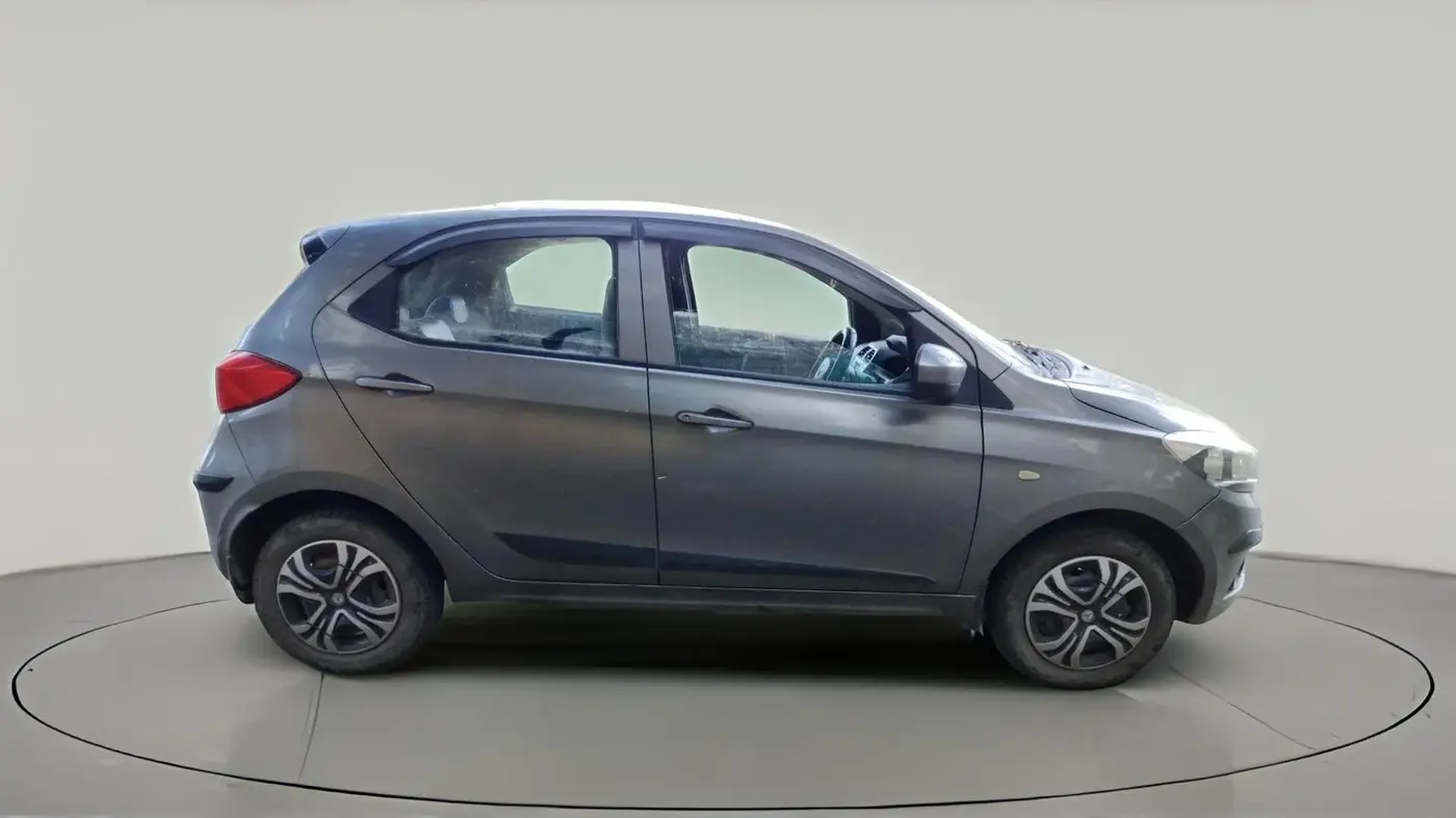 2019 Tata Tiago XT PETROL, Petrol, Manual, 78,098 km, exterior