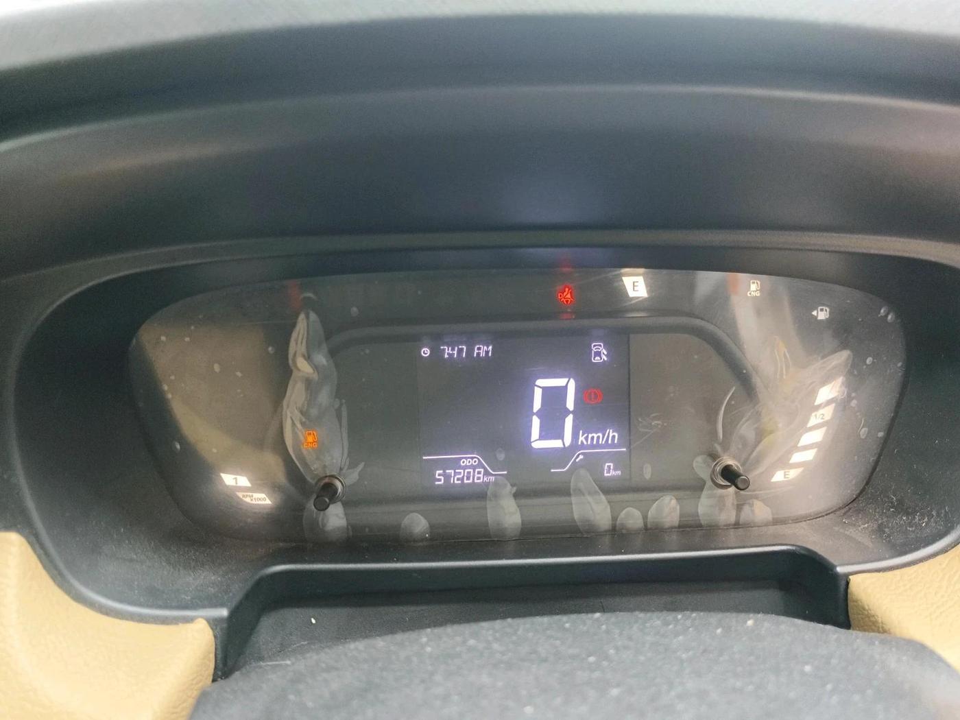 2023 Tata PUNCH PURE MT CNG, CNG, Manual, 57,210 km, interior