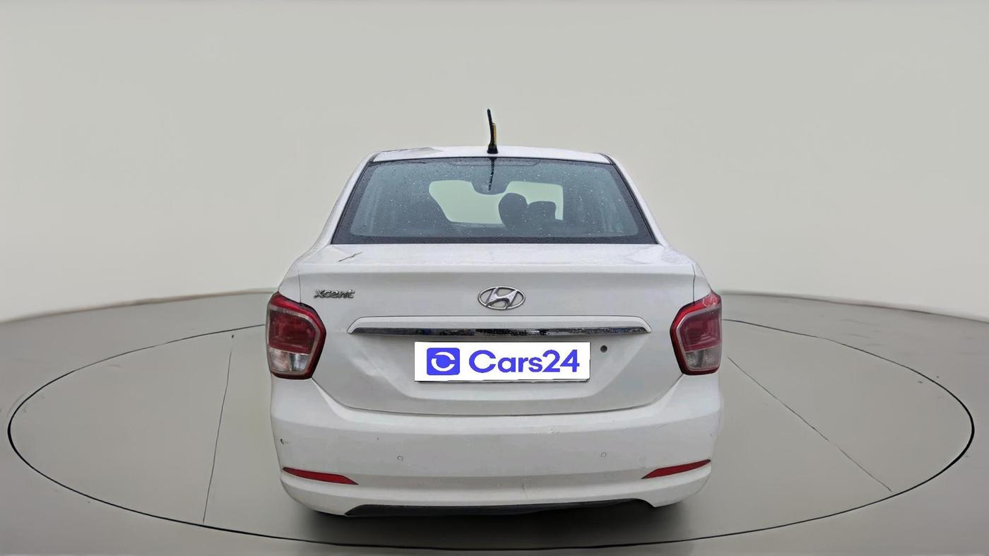 2016 Hyundai Xcent BASE 1.2, CNG, Manual, 1,00,101 km, exterior