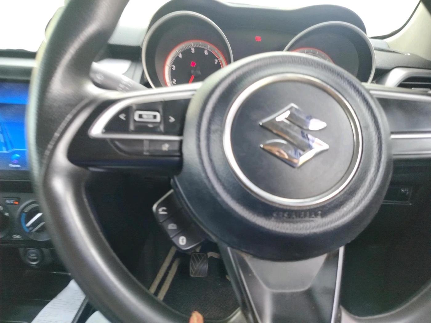 2021 Maruti Swift VXI, Petrol, Manual, 48,564 km, interior
