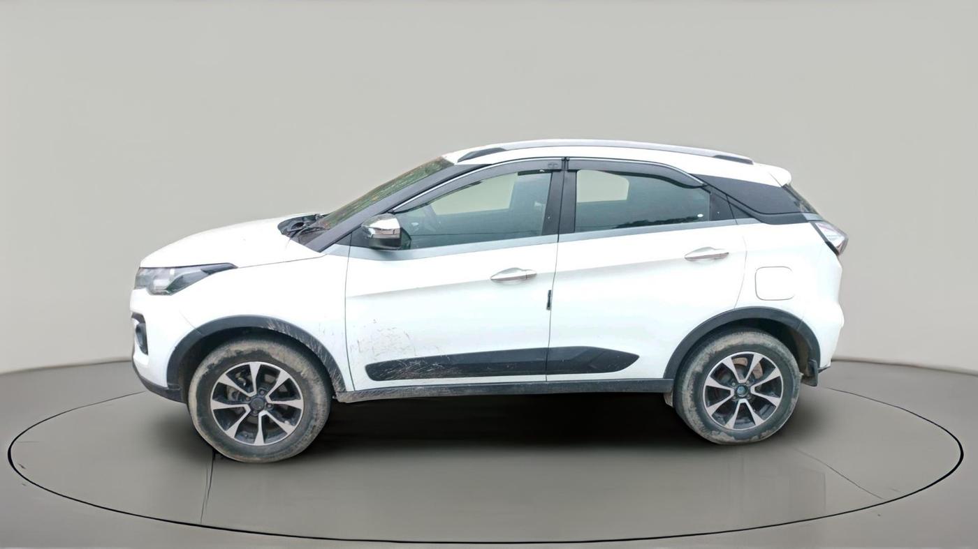 2021 Tata NEXON XM PETROL, Petrol, Manual, 83,952 km, exterior
