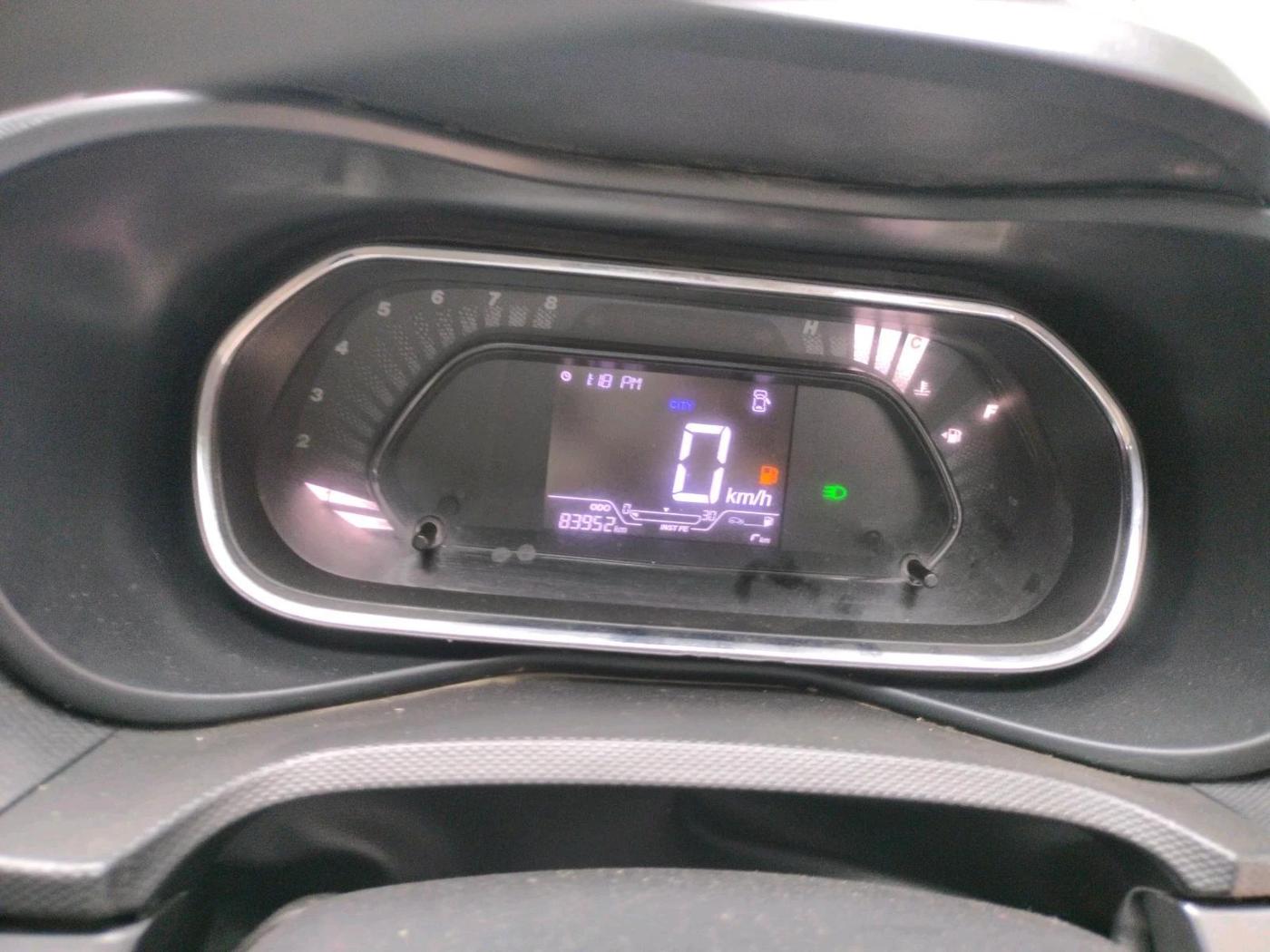 2021 Tata NEXON XM PETROL, Petrol, Manual, 83,952 km, interior
