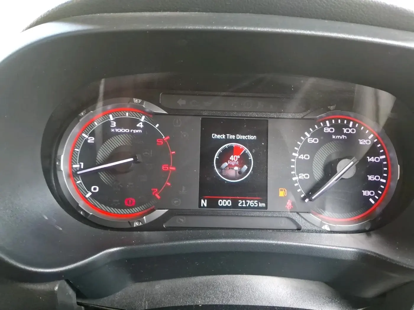 2023 Mahindra Thar LX HARD TOP 4WD MT, Diesel, Manual, 21,765 km, interior