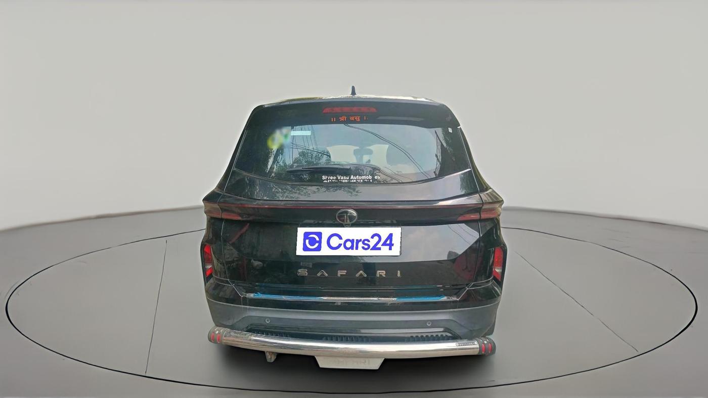 2024 Tata Safari PURE PLUS S DARK EDITION AT, Diesel, Automatic, 22,757 km, exterior