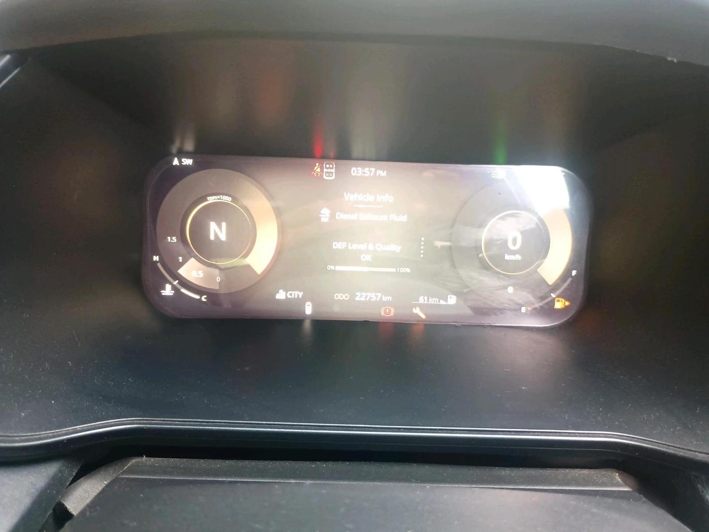 2024 Tata Safari PURE PLUS S DARK EDITION AT, Diesel, Automatic, 22,757 km, interior