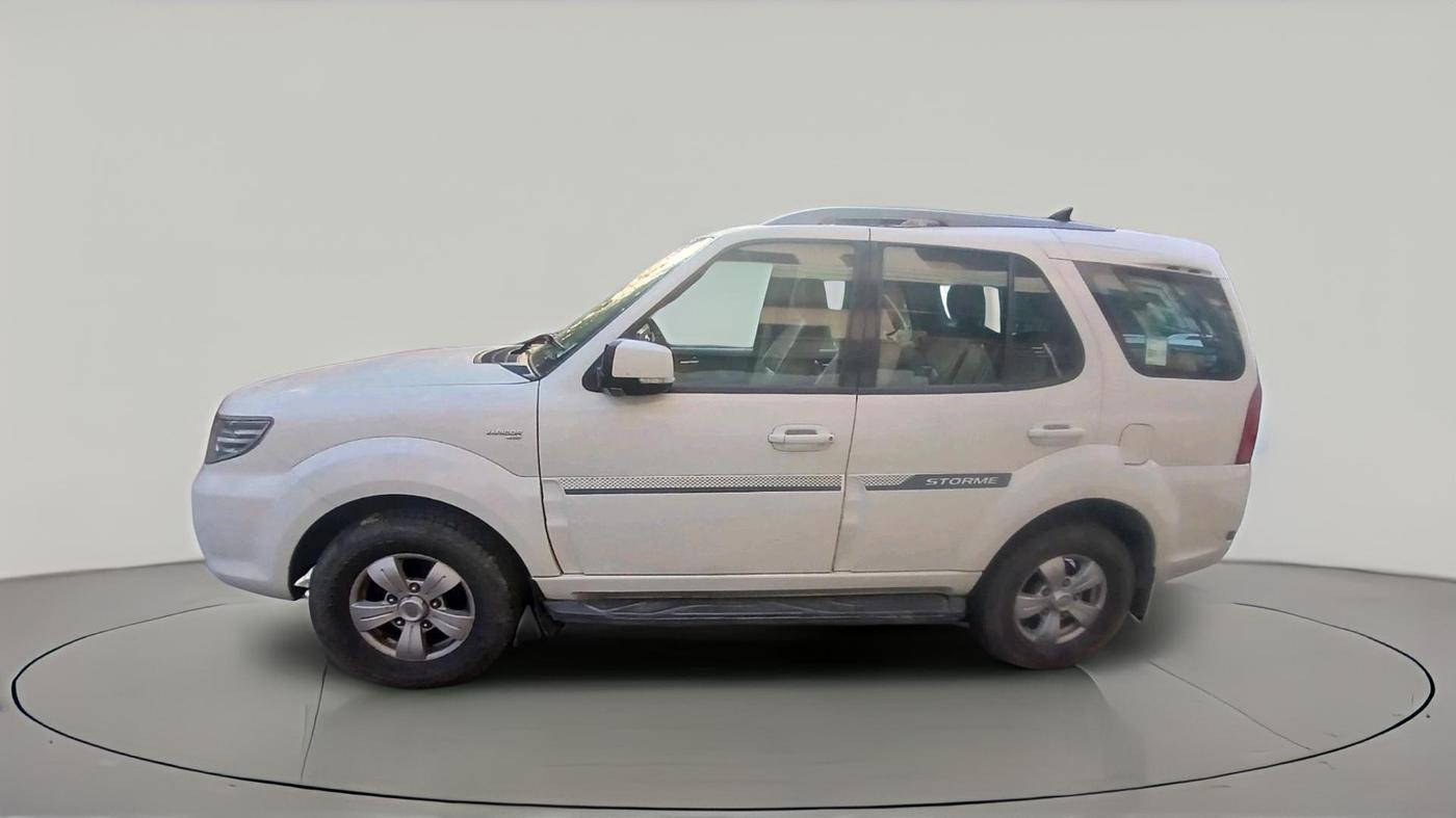 2018 Tata Safari Storme 2.2 LX 4X2, Diesel, Manual, 1,03,522 km, exterior