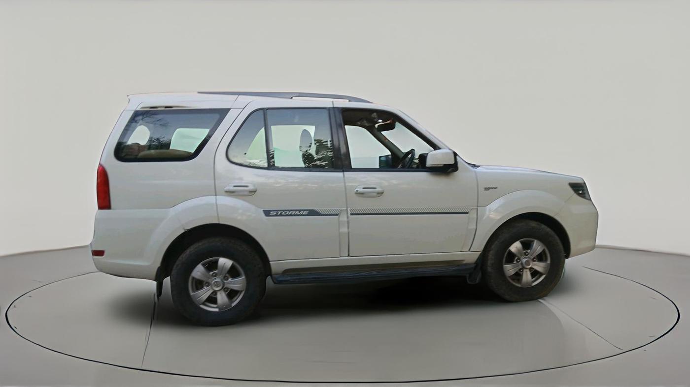 2018 Tata Safari Storme 2.2 LX 4X2, Diesel, Manual, 1,03,522 km, exterior