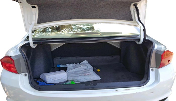 2018 Honda City 1.5L I-VTE V CVT, Petrol, Automatic, 65,993 km, exterior