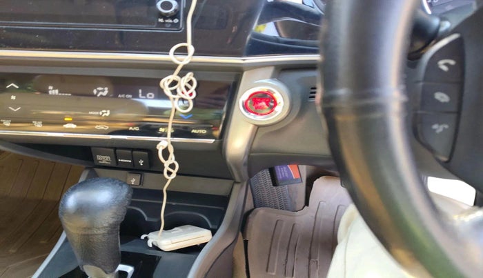 2018 Honda City 1.5L I-VTE V CVT, Petrol, Automatic, 65,993 km, interior