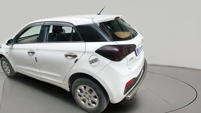 2018 Hyundai Elite i20 MAGNA EXECUTIVE 1.4 CRDI, Diesel, Manual, 1,49,712 km, exterior