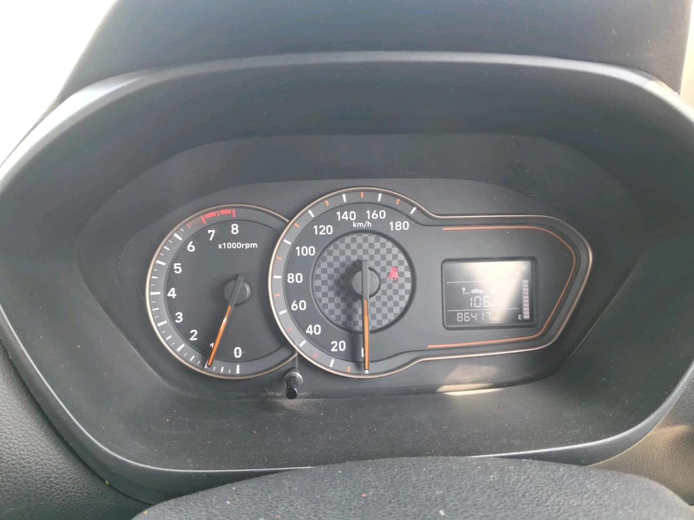 2020 Hyundai NEW SANTRO SPORTZ MT, Petrol, Manual, 86,417 km, interior
