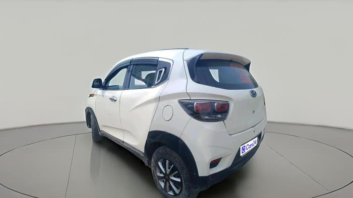 2017 Mahindra KUV 100 NXT K4+ P 6 STR, CNG, Manual, 2,36,608 km, exterior