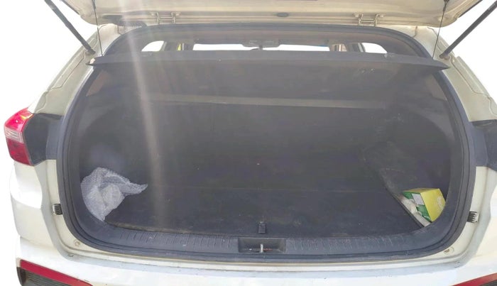 2016 Hyundai Creta S 1.6 PETROL, Petrol, Manual, 1,78,237 km, exterior