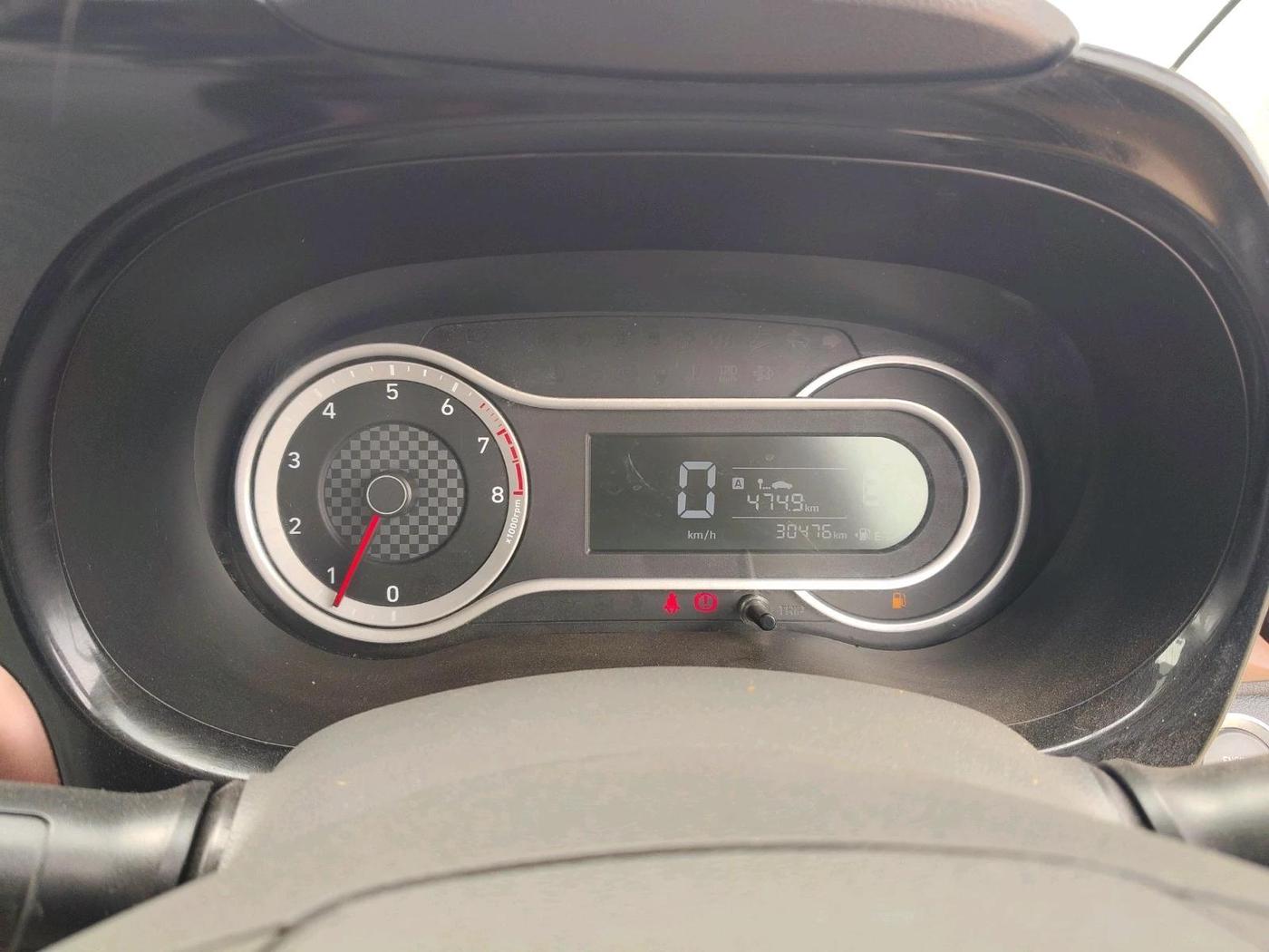 2020 Hyundai AURA SX 1.2, Petrol, Manual, 30,476 km, interior