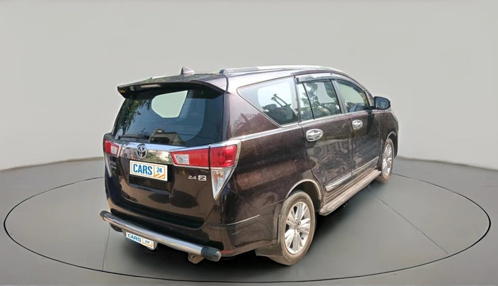 2017 Toyota Innova Crysta 2.4 ZX 7 STR, Diesel, Manual, 85,000 km, exterior