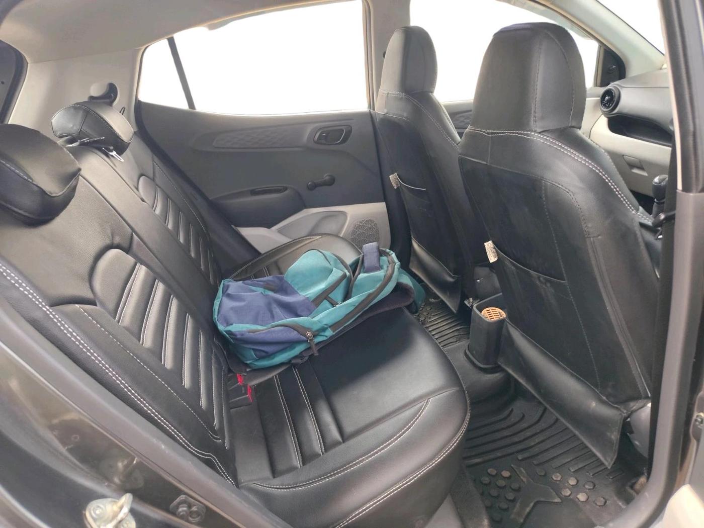 2023 Hyundai GRAND I10 NIOS ERA 1.2 KAPPA VTVT, Petrol, Manual, 27,083 km, interior