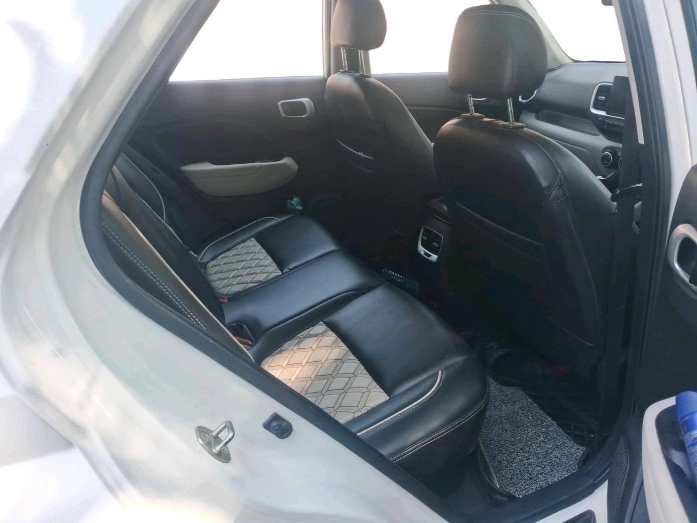 2023 Hyundai VENUE SX (O) 1.0 TURBO DCT, Petrol, Automatic, 42,334 km, interior