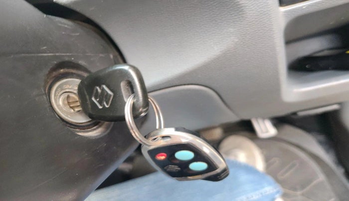 2015 Maruti Alto 800 LXI, Petrol, Manual, 75,102 km, interior