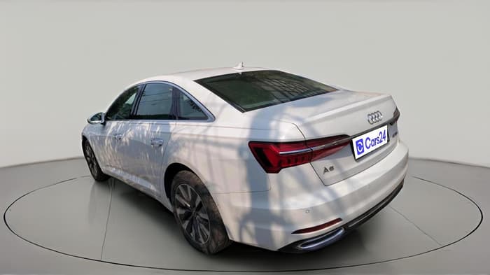 2020 Audi A6 45 TFSI TECHNOLOGY, Petrol, Automatic, 1,31,345 km, exterior
