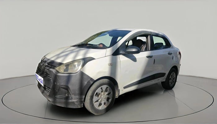 2015 Hyundai Xcent BASE 1.1, Diesel, Manual, 1,76,932 km, exterior