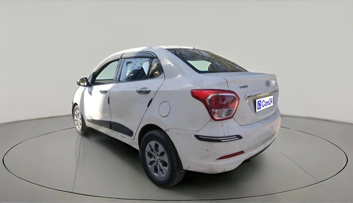 2015 Hyundai Xcent BASE 1.1, Diesel, Manual, 1,76,932 km, exterior