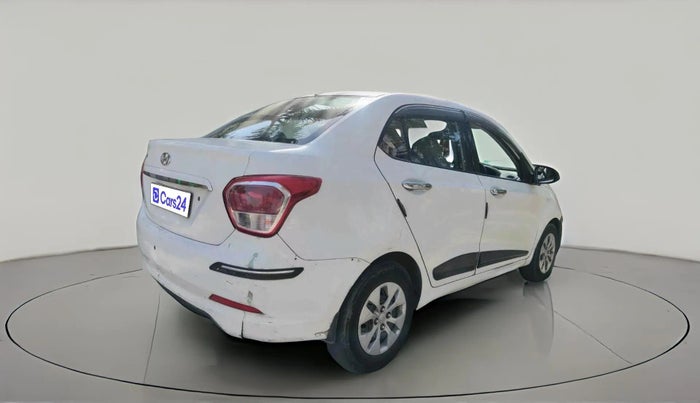 2015 Hyundai Xcent BASE 1.1, Diesel, Manual, 1,76,932 km, exterior