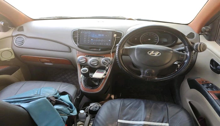 2015 Hyundai i10 MAGNA 1.1, CNG, Manual, 1,05,994 km, interior