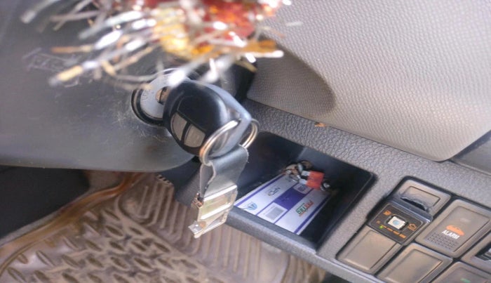 2014 Maruti Wagon R 1.0 VXI, CNG, Manual, 73,965 km, interior