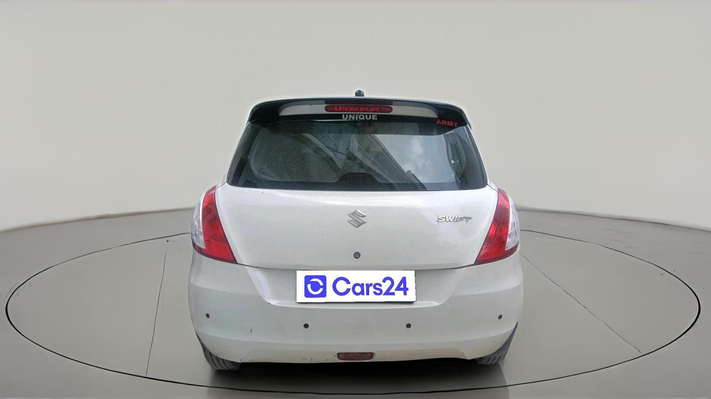 2016 Maruti Swift VXI, CNG, Manual, 89,784 km, exterior