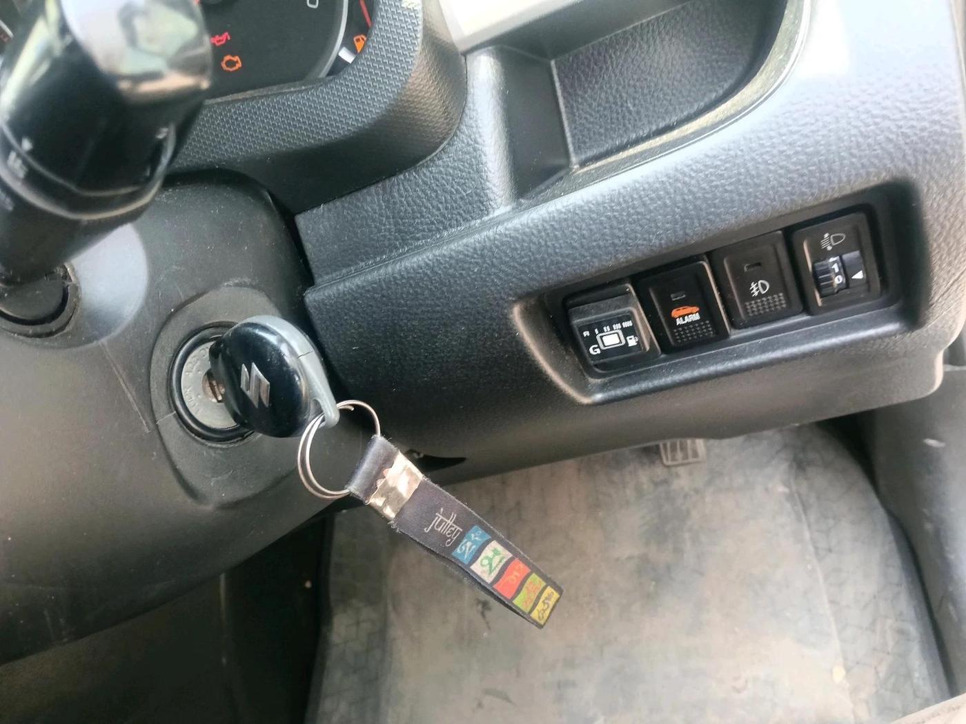2016 Maruti Swift VXI, CNG, Manual, 89,784 km, interior