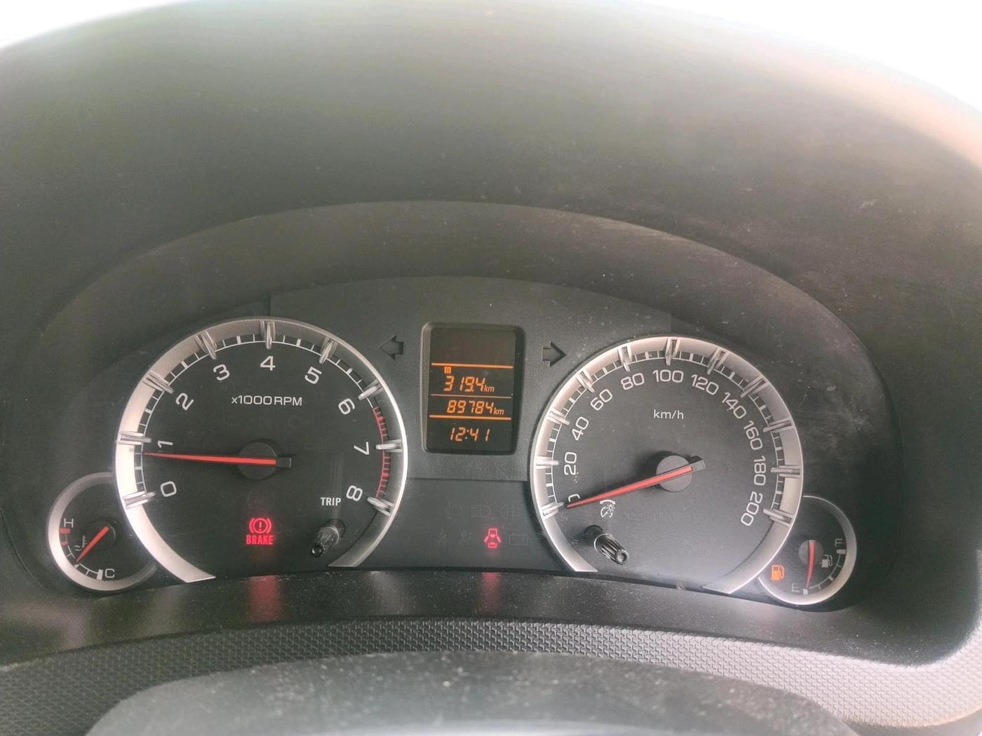 2016 Maruti Swift VXI, CNG, Manual, 89,784 km, interior