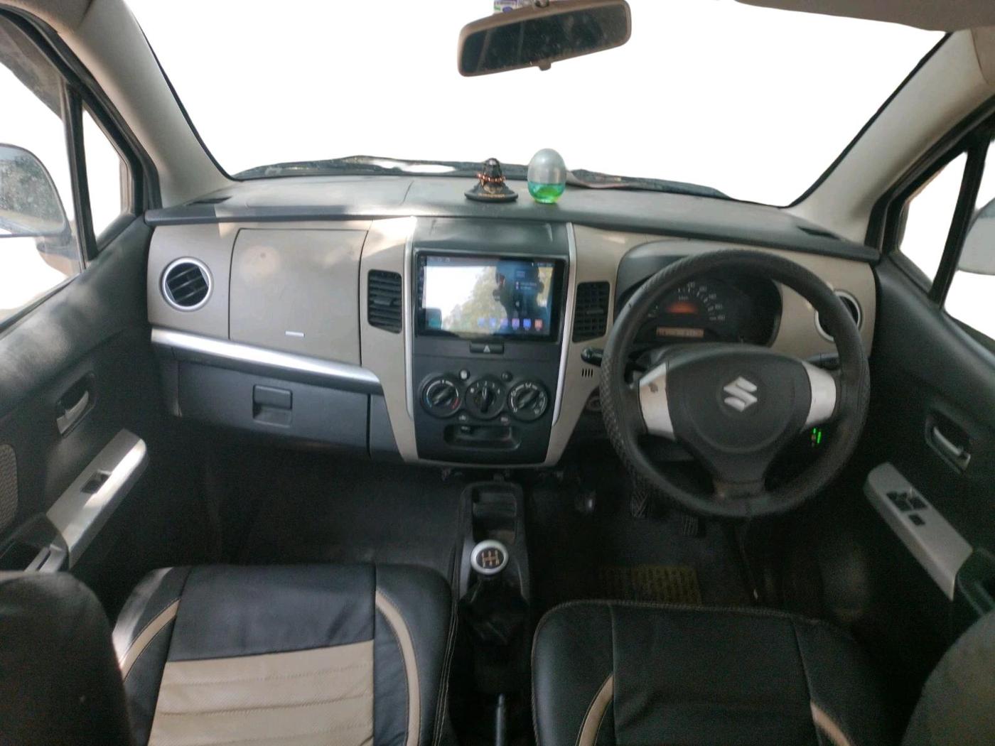 2016 Maruti Wagon R 1.0 LXI CNG, CNG, Manual, 87,179 km, interior
