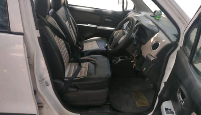 2016 Maruti Wagon R 1.0 LXI CNG, CNG, Manual, 87,179 km, interior
